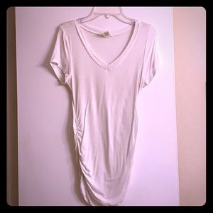 White V neck t-shirt